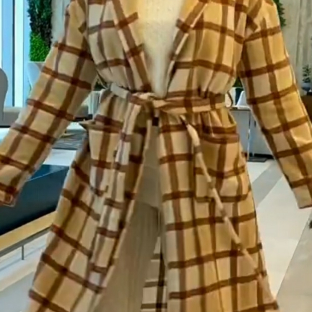 Grid jacket